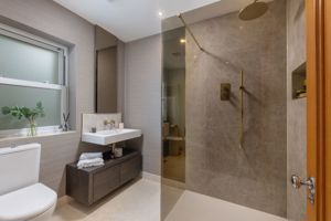 Photo 20- click for photo gallery